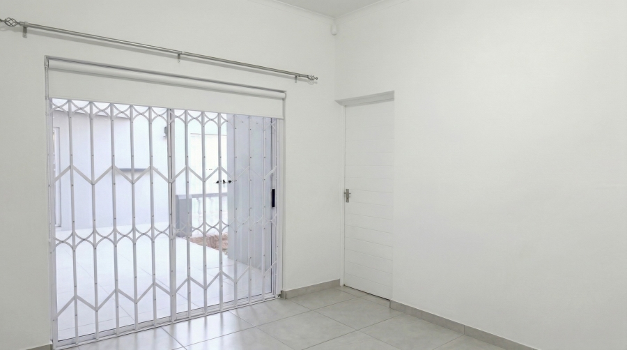 4 Bedroom Property for Sale in Oceanview Heights Western Cape